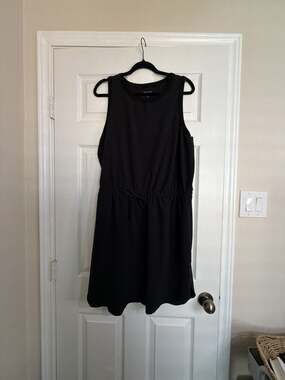 Athleta Women's Sleeveless Tie-Waist Performance Mini Dress, Black, Size XL